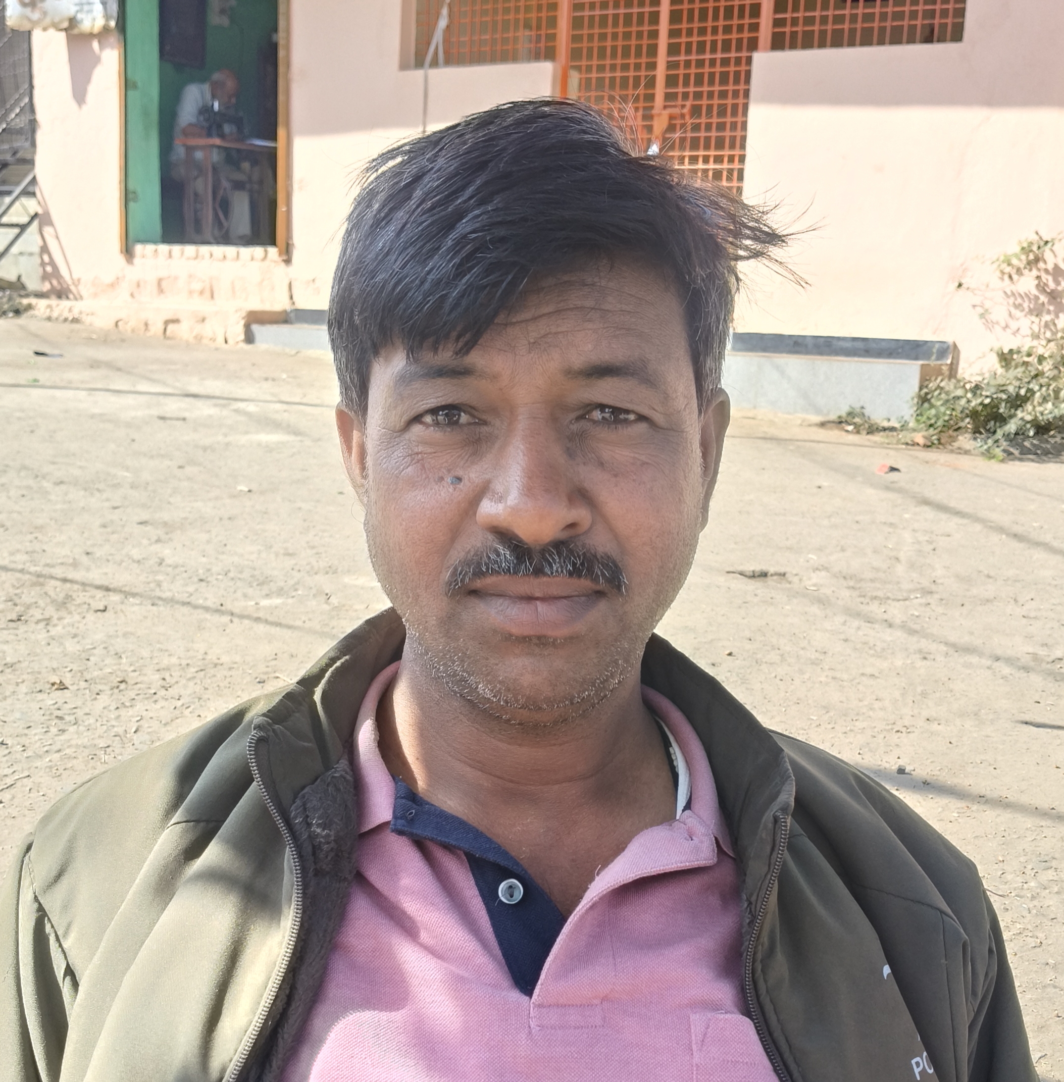श्री. नरेश ईश्वर गावखरे